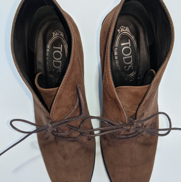 Tod's Rich Brown suede lace-up high-heeled booties - Picture 3 of 7